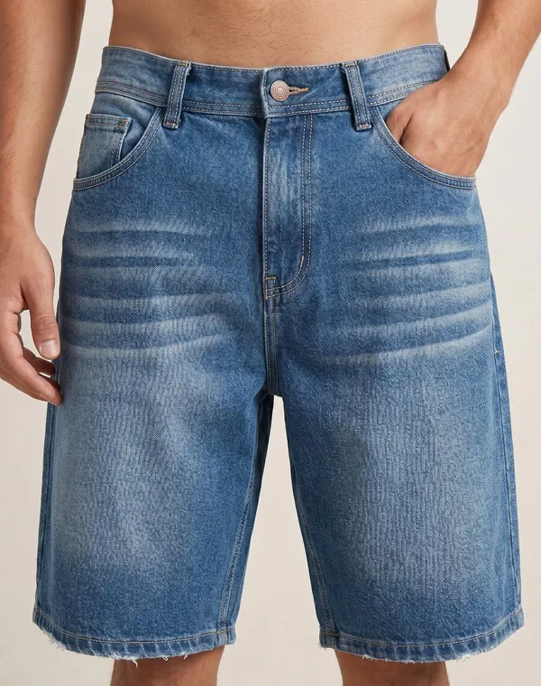 Short jeans