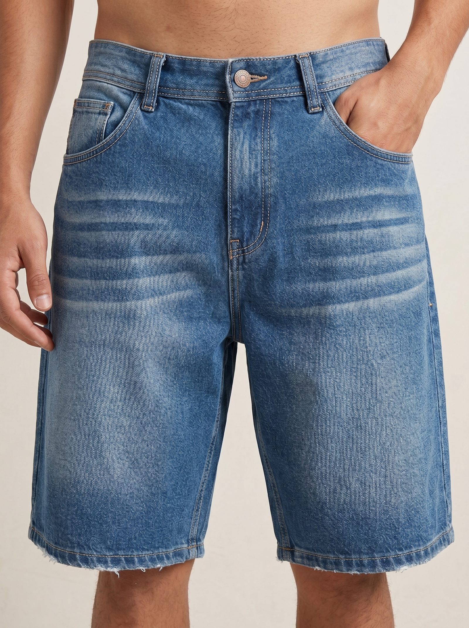 Short jeans
